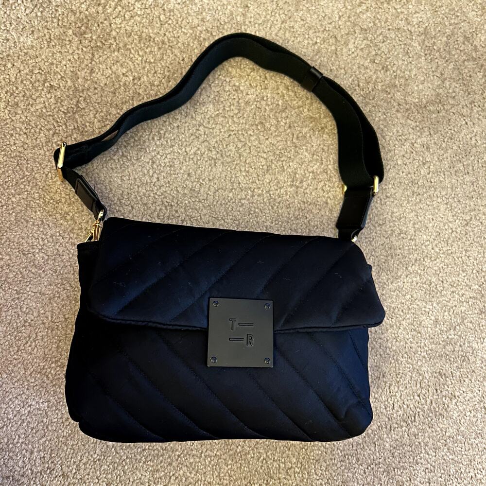 Think Royln Black Quilted Nylon Crossbody Adjustable The Timelight Bag